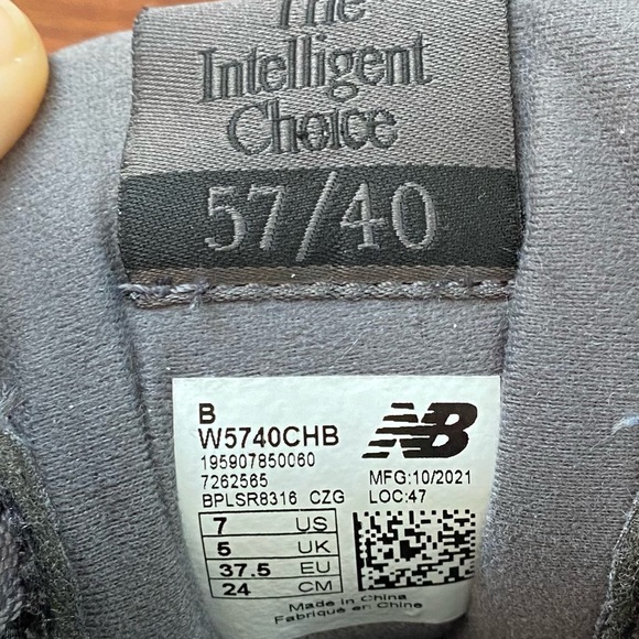 New Balance 57/40 CHB Black Dark Grey - Picture 8 of 11
